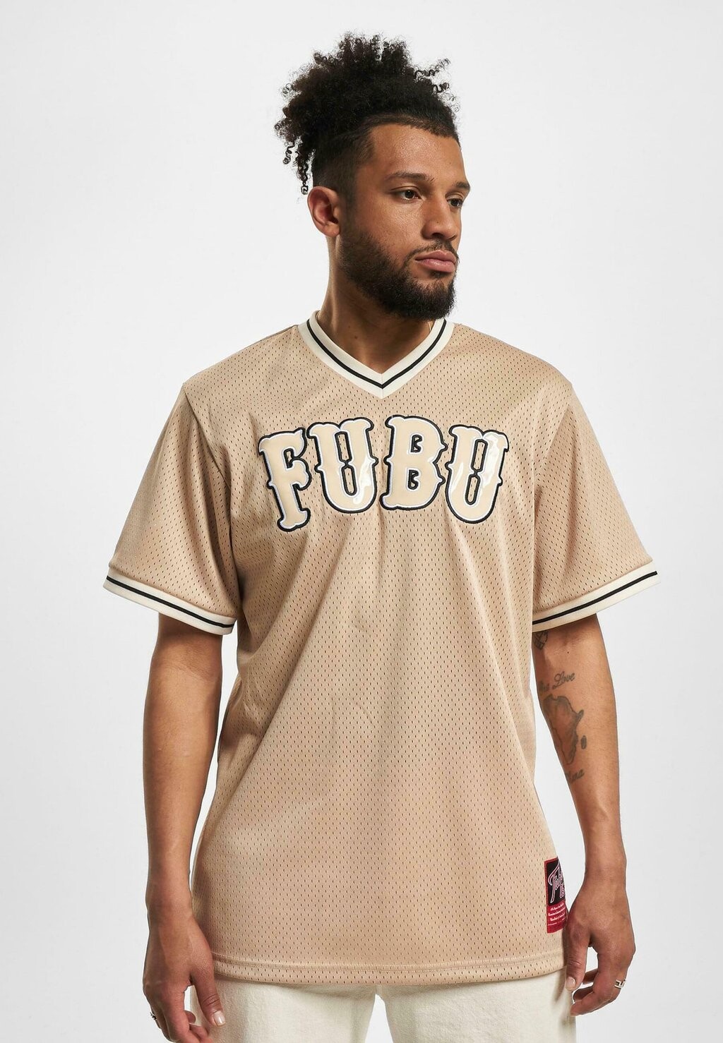 

Футболка с принтом Vintage Lacque FUBU, песочный