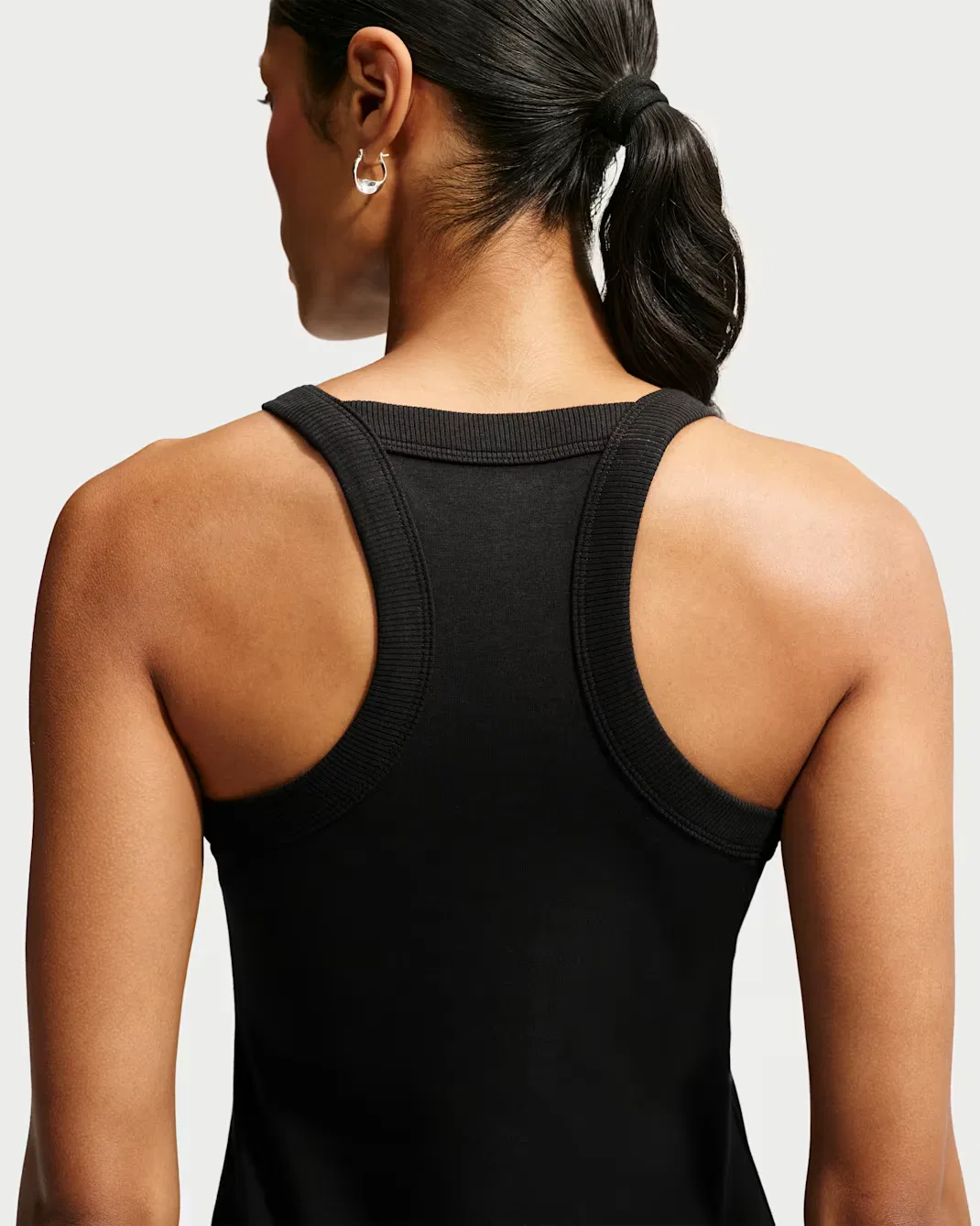 Женское облегающее платье-майка Nike Sportswear Chill Knit, Black/White — фото 3