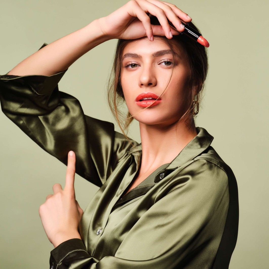 Помада для губ green couture couture lipstick Artdeco, 224 - so orange, вес 4 гр. — фото 3