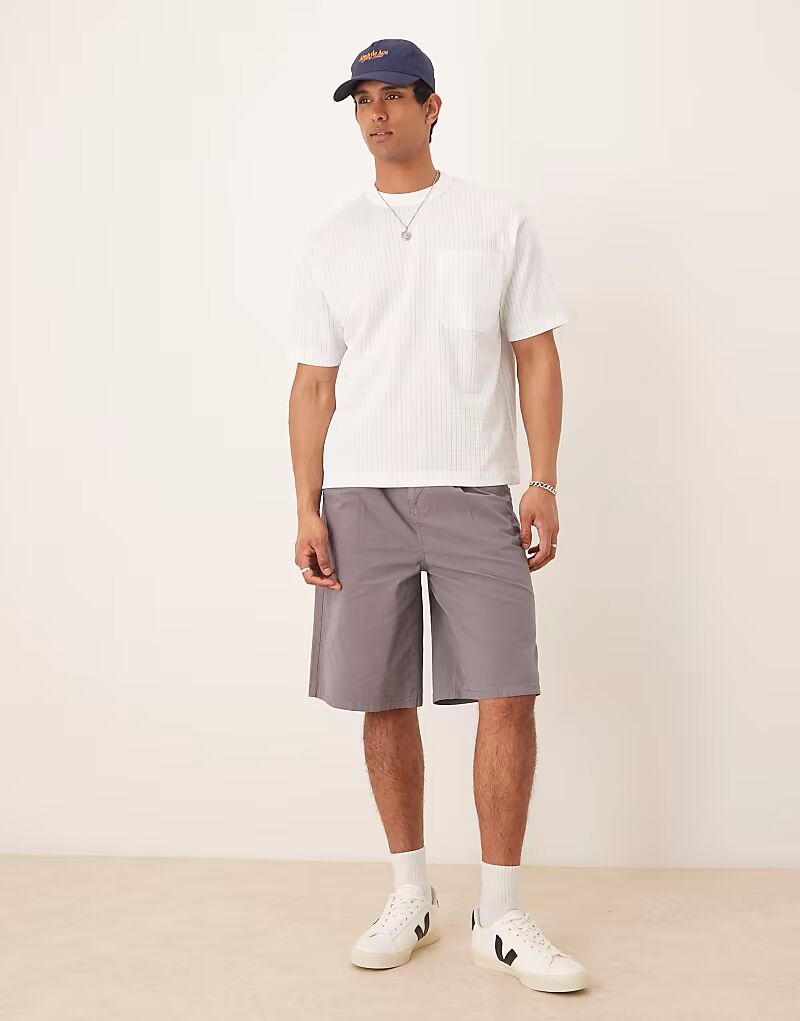 

Длинные плиссированные шорты ASOS DESIGN серого цвета