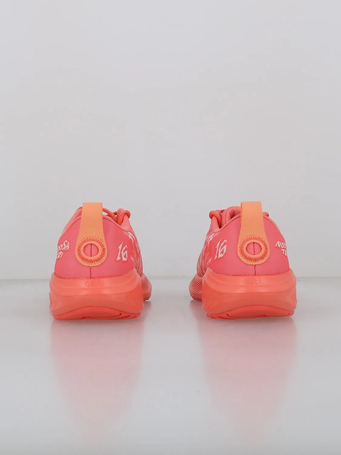 Детские кроссовки для мальчиков с технологией PureGEL Gel-noosa Tri 16 Gs ASICS, Papaya Mojave — фото 3