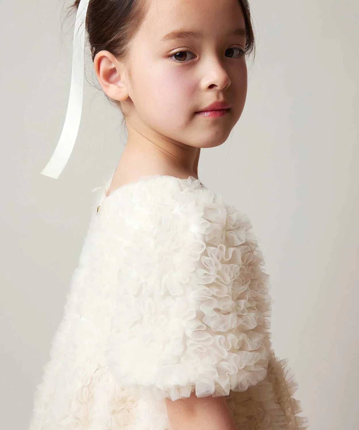 Детское платье для девочек с фриллами, модель Tartine et Chocolat, Off White — фото 2