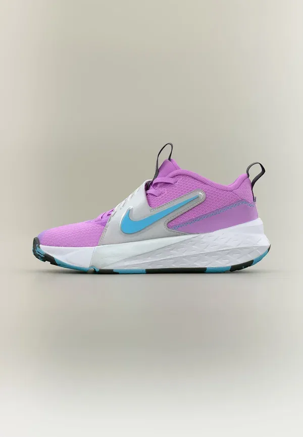 Кроссовки баскетбольные Team hustle d 12 Nike Performance, Fuchsia Glow, Baltic Blue, Metallic Silver, Flat Silver, Dark Smoke Grey, синий/серый