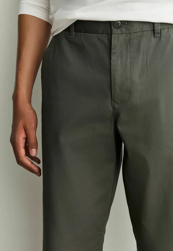 Брюки из стрейч-хлопка, Stretch chinos, Next, Mottled New Light Grey, светло-серый — фото 4