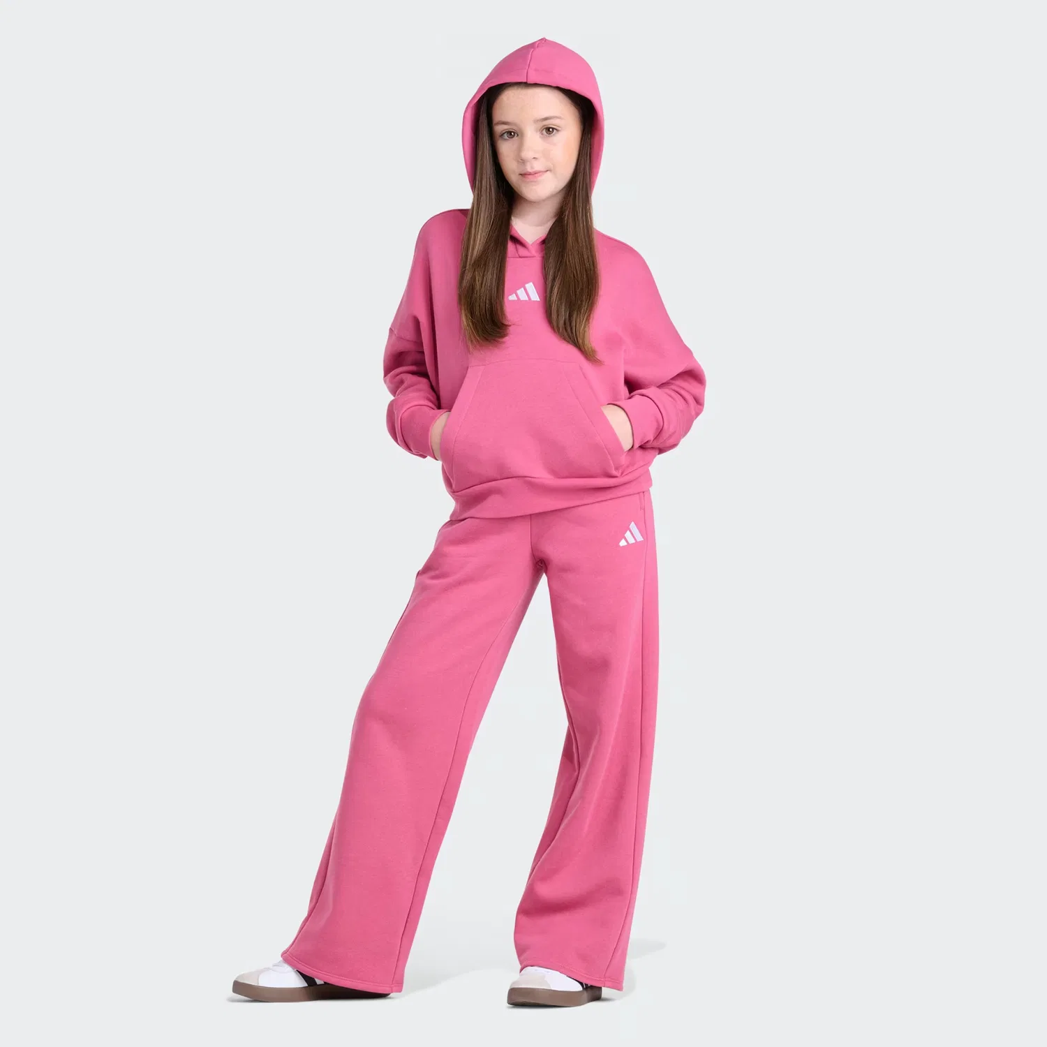 Детский комплект из худи с капюшоном и широких брюк на флисе Adidas Sportswear, темно-пурпурный — фото 3