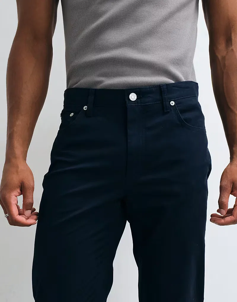 Хлопковые зауженные брюки Tommy Hilfiger Denton, темно-синий — фото 2
