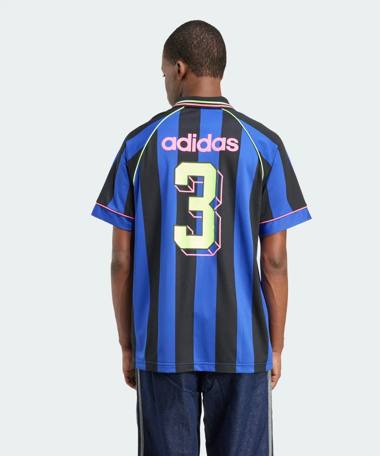 Мужская футболка с принтом Adicolor Classics 3-Stripes Tee Adidas, Черный — фото 2