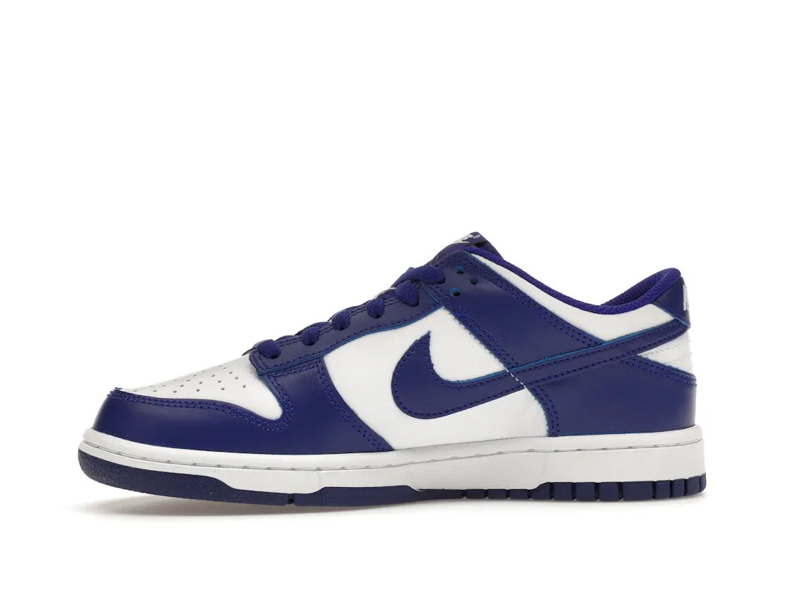 Детские кроссовки Lifestyle Nike Dunk Low Nike, White Concord University Red — фото 3