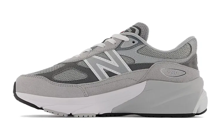 Детские кроссовки с усиленным верхом 990v6 New Balance