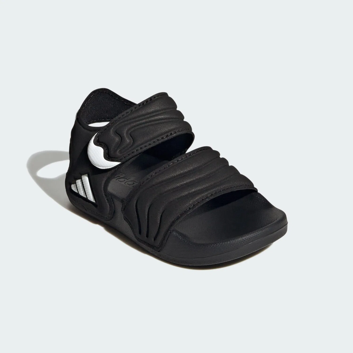 Детские сандалии с быстросохнущим ремешком ADILETTE SANDAL 3 Adidas, Schwarz Weiss — фото 4