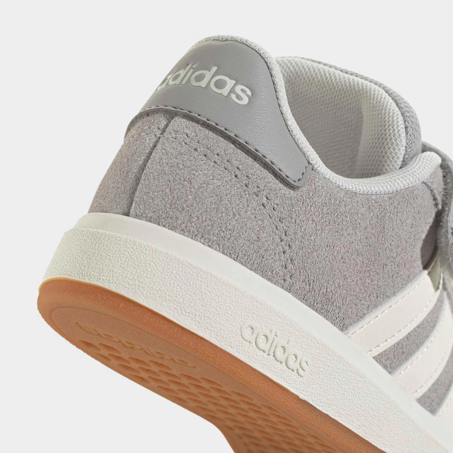Детские кроссовки с липучкой и мягким язычком Adidas — фото 3