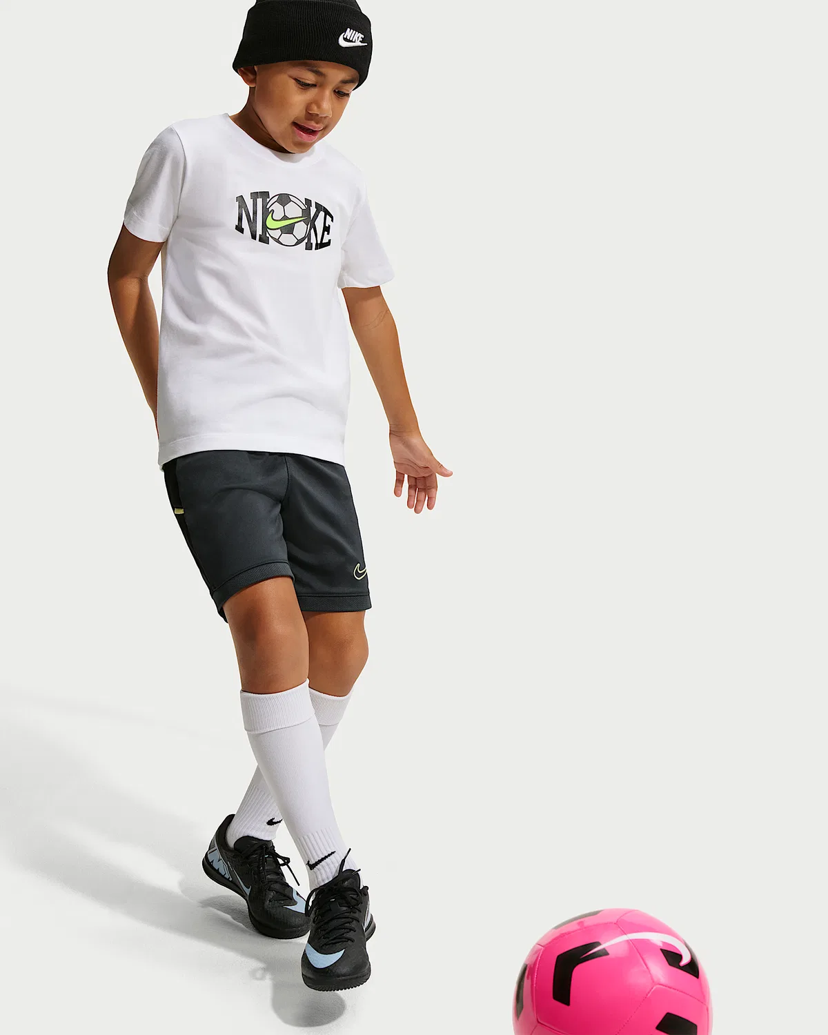 Детская футболка Nike Big Kids', White — фото 3