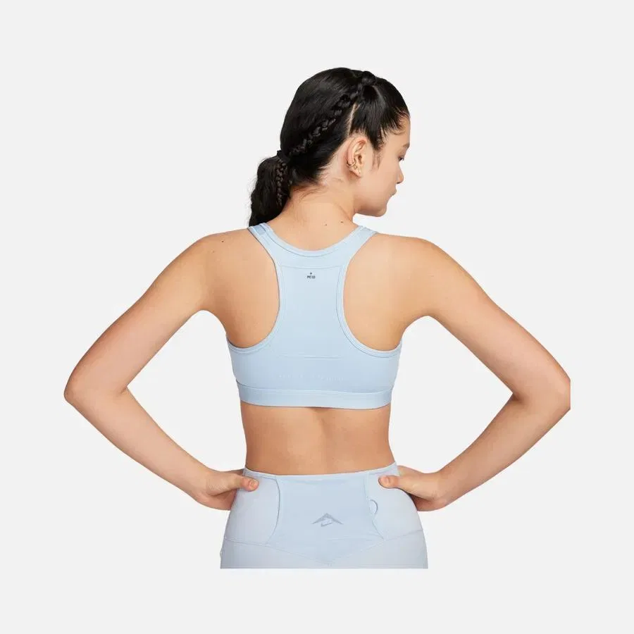 Спортивный бюстгальтер Nike Dri-FIT Swoosh On-The-Run Trail, средняя поддержка, Синий — фото 4
