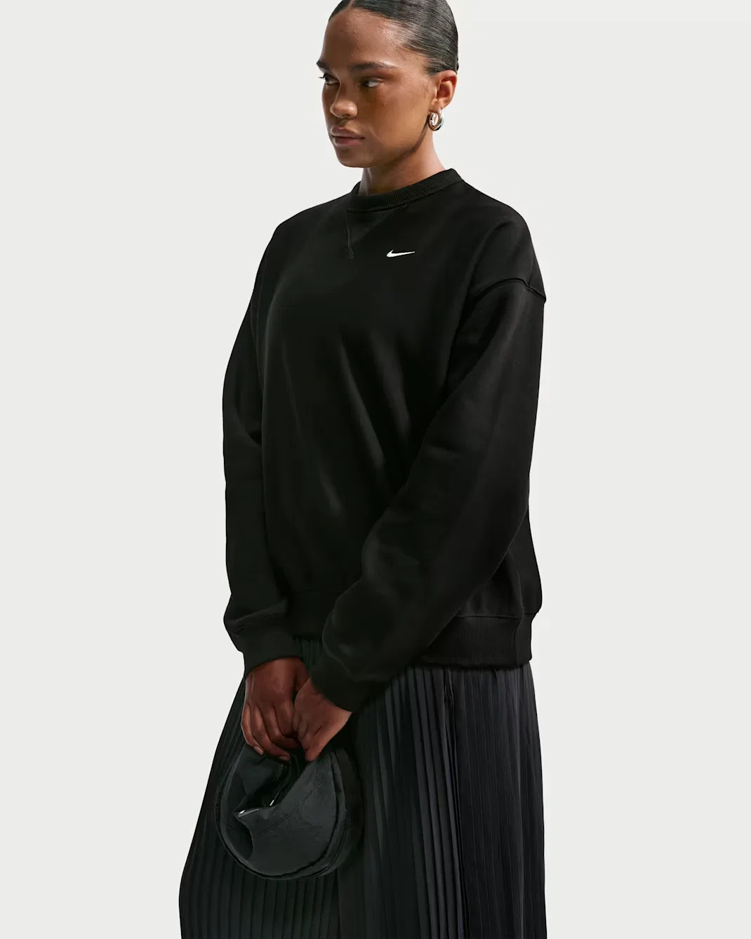 Женская футболка с круглым вырезом оверсайз Nike Studio Fleece Heavyweight, Total Black/Sail