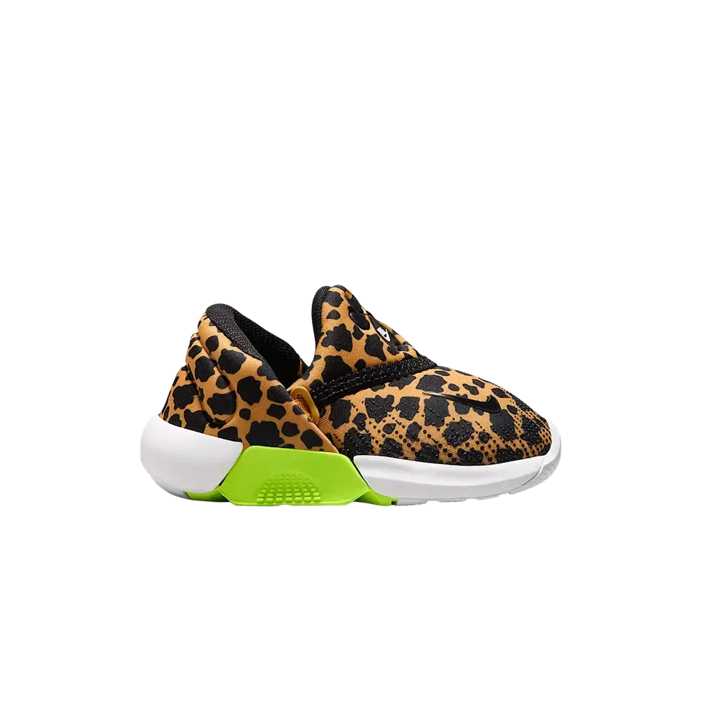 Кроссовки Nike Swoosh Go TD, золотой