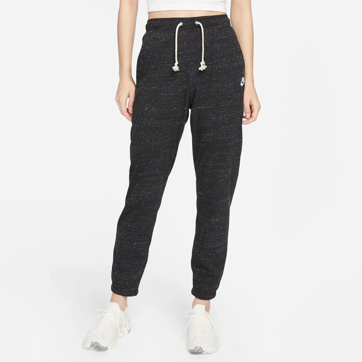 

Спортивные брюки Nike Sportswear "GYM VINTAGE WOMEN'S PANTS", белый