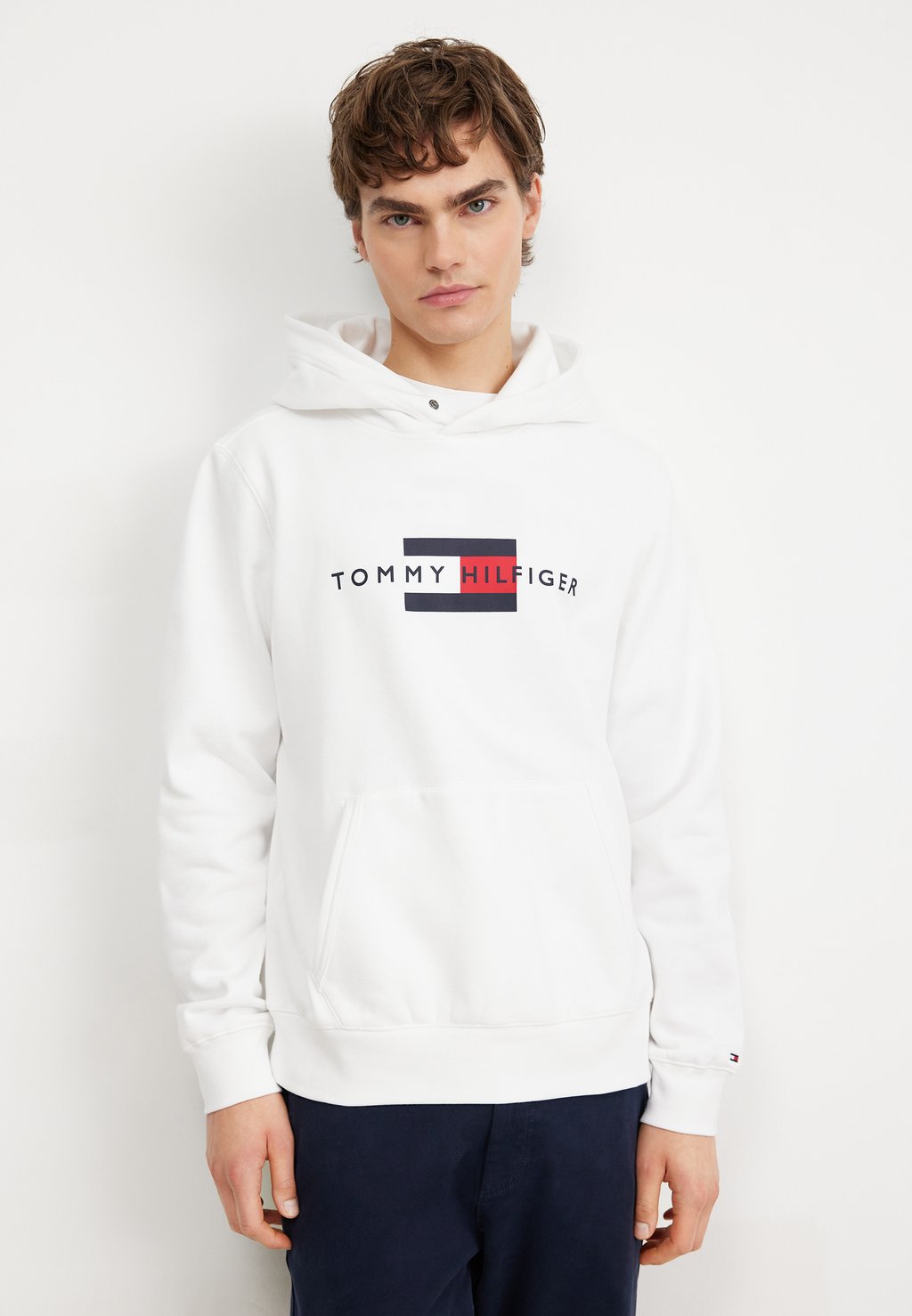 

Толстовка FLAG HOODY Tommy Hilfiger, цвет white