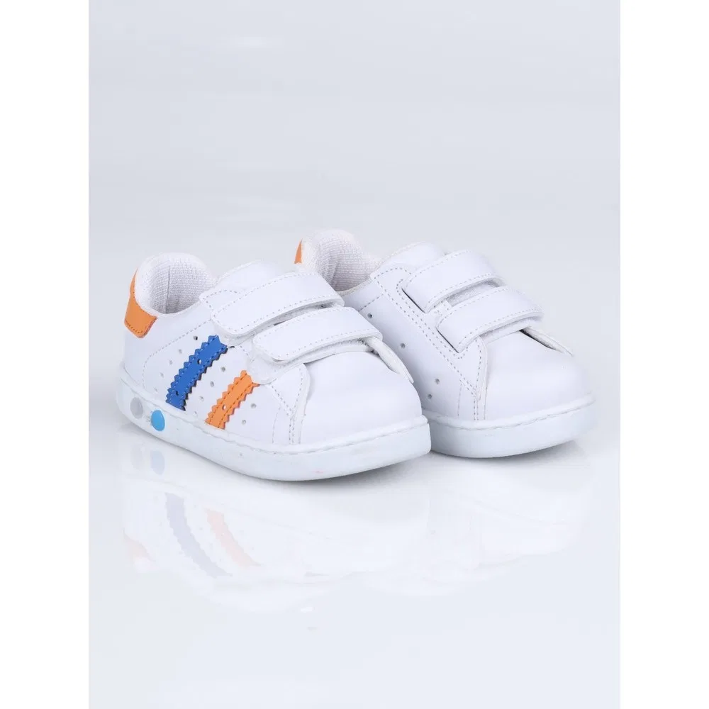 Детские спортивные кроссовки с контрастными акцентами T.07 Ilk Adım Spor Ayakkabı Teo Kids — фото 3