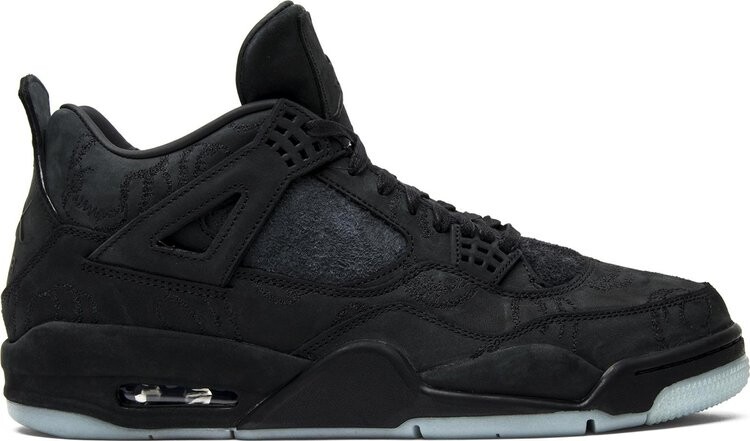 

Кроссовки KAWS x Air Jordan 4 Retro Black, черный