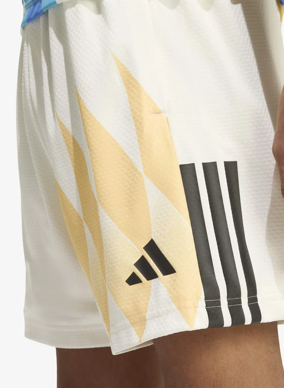 Шорты с принтом House of Tiro Adidas, белый — фото 3