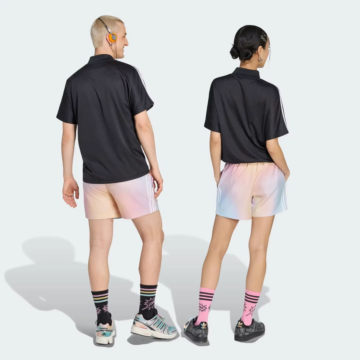 Шорты унисекс водостойкие Love Unites Adidas Originals, радужный — фото 3
