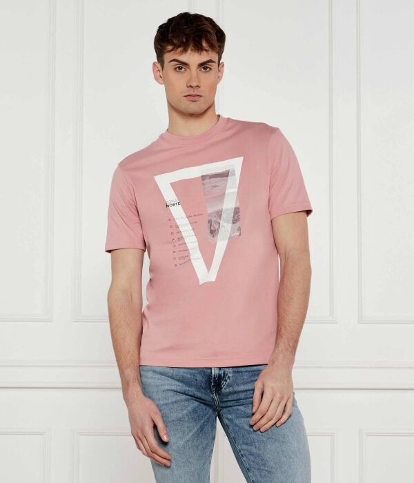 

Футболка te_ontheway Regular fit Boss Orange, розовый