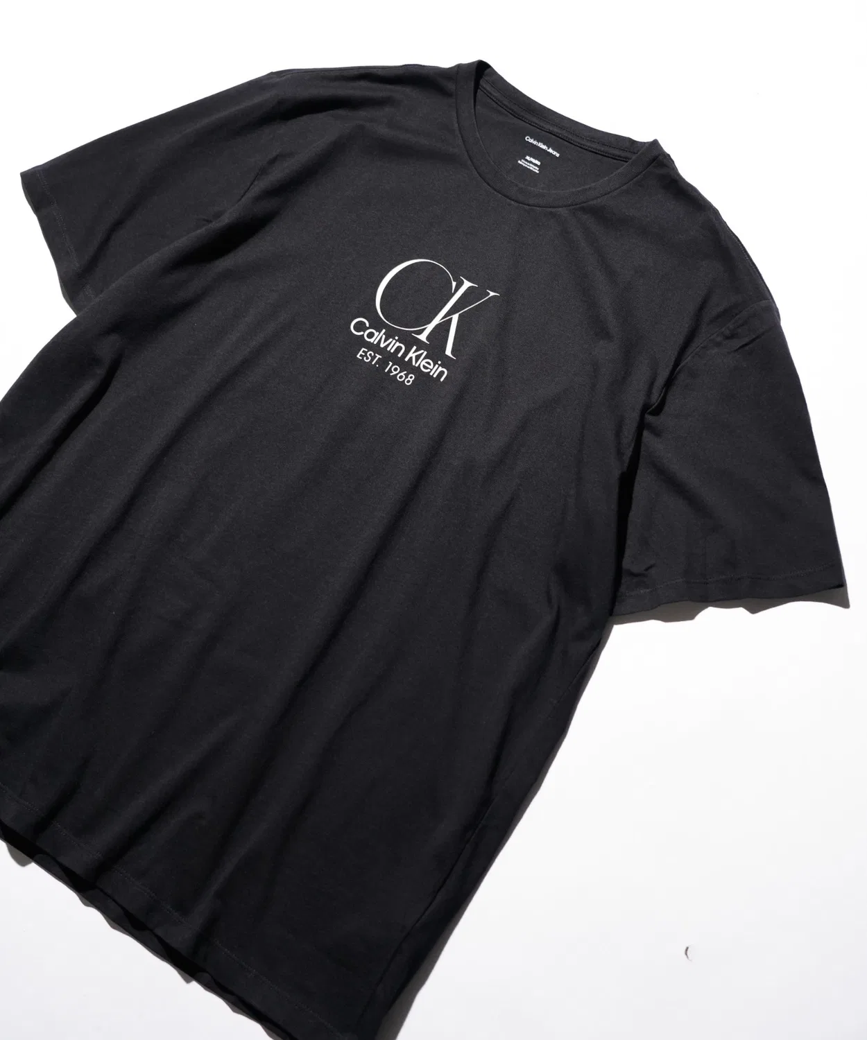 Футболка с длинным рукавомCalvin Klein PRINTED LOGO TEE, Черный — фото 4