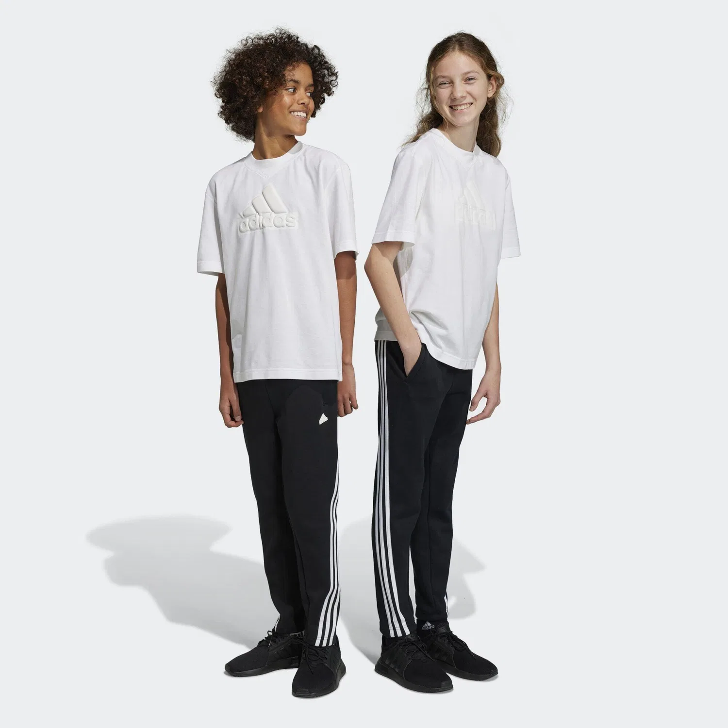 Детские спортивные брюки с принтом Future Icons 3-Streifen Ankle-Length Hose Adidas, Schwarz