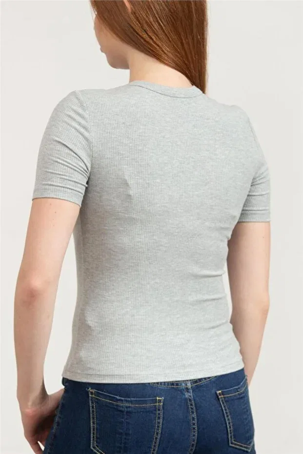 Женская футболка с коротким рукавом Calvin Klein, Gray — фото 3