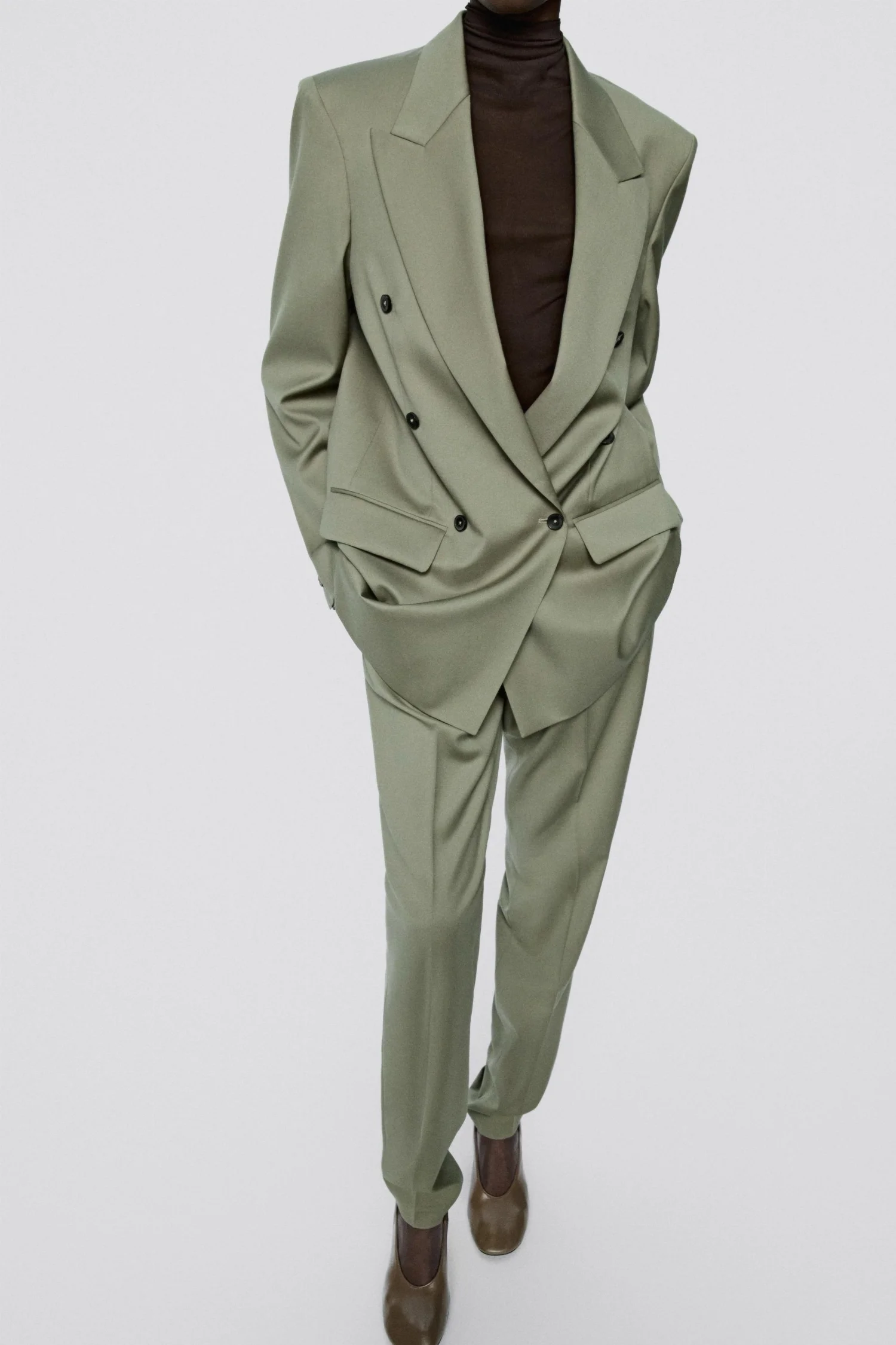 Пиджак Massimo Dutti Oversize Double-breasted Suit - Limited Edition, зелено-серый — фото 3