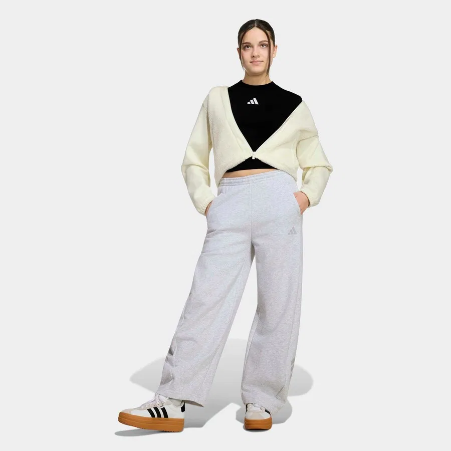 Спортивные брюки ADIDAS SPORTSWEAR свободного кроя, серого цвета с пятнистым рисунком — фото 3