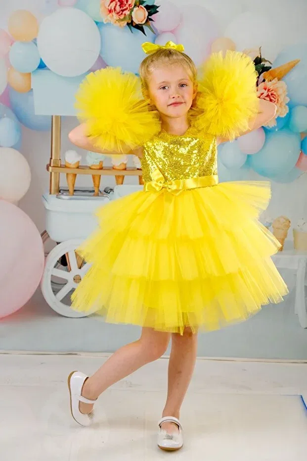 Детское платье для девочек с помпонами Delfini Kids, Yellow