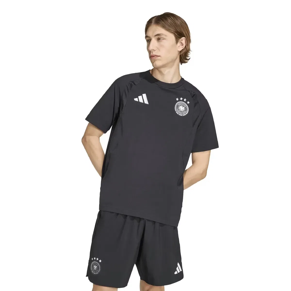 Мужская футболка хлопковая Alemania Mundial 2026 Tiro Travel adidas, Negro