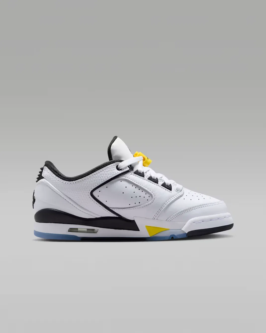 Кроссовки для детей постарше Air Jordan Sixty Plus Low, White/Tour Yellow/Black — фото 3
