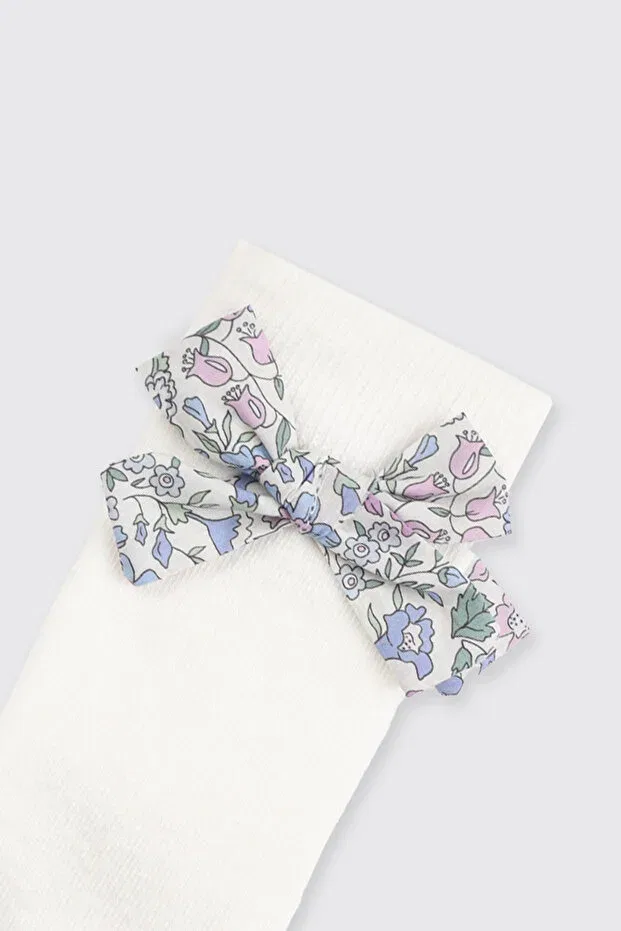 Детские носки для девочек с принтом Liberty fabric knee-high ribbon detailed Panço, White — фото 2