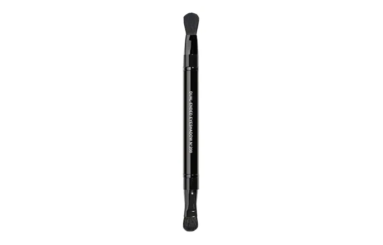 Женская кисть для теней с двумя кончиками CHANEL, 200, Black — фото 2