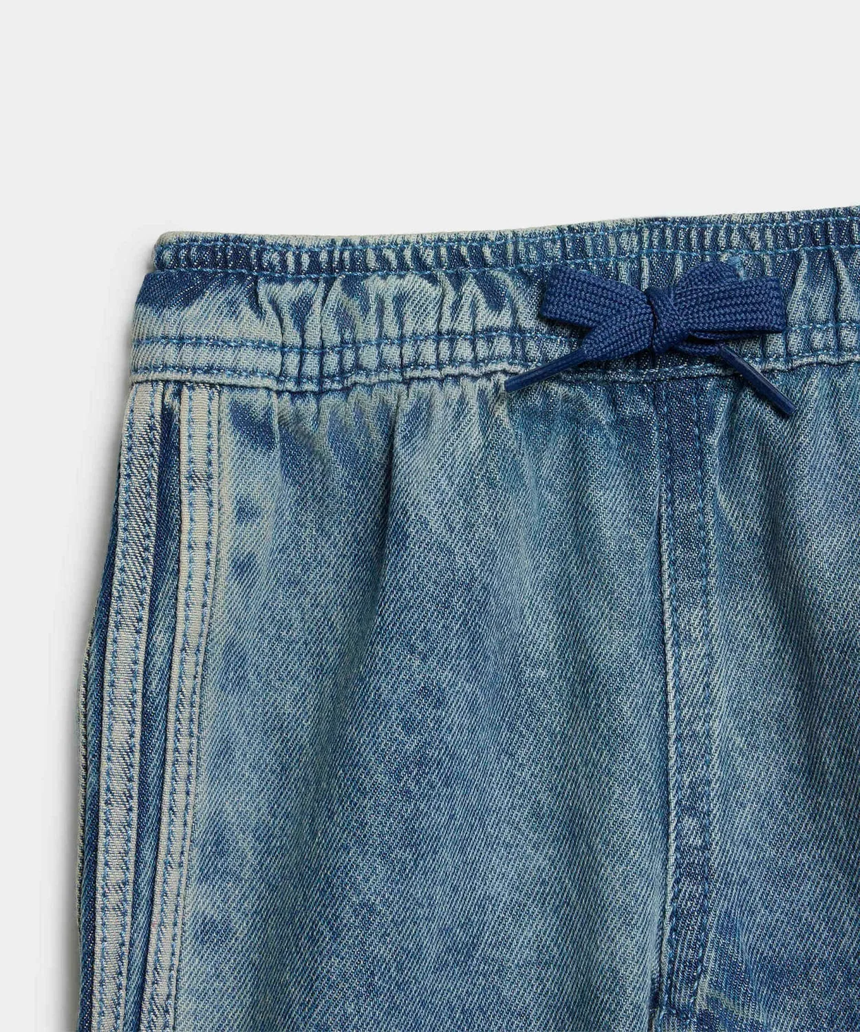 Детские джинсовые спортивные штаны с принтом Firebird Denim Track Pants Adidas, Blue — фото 4