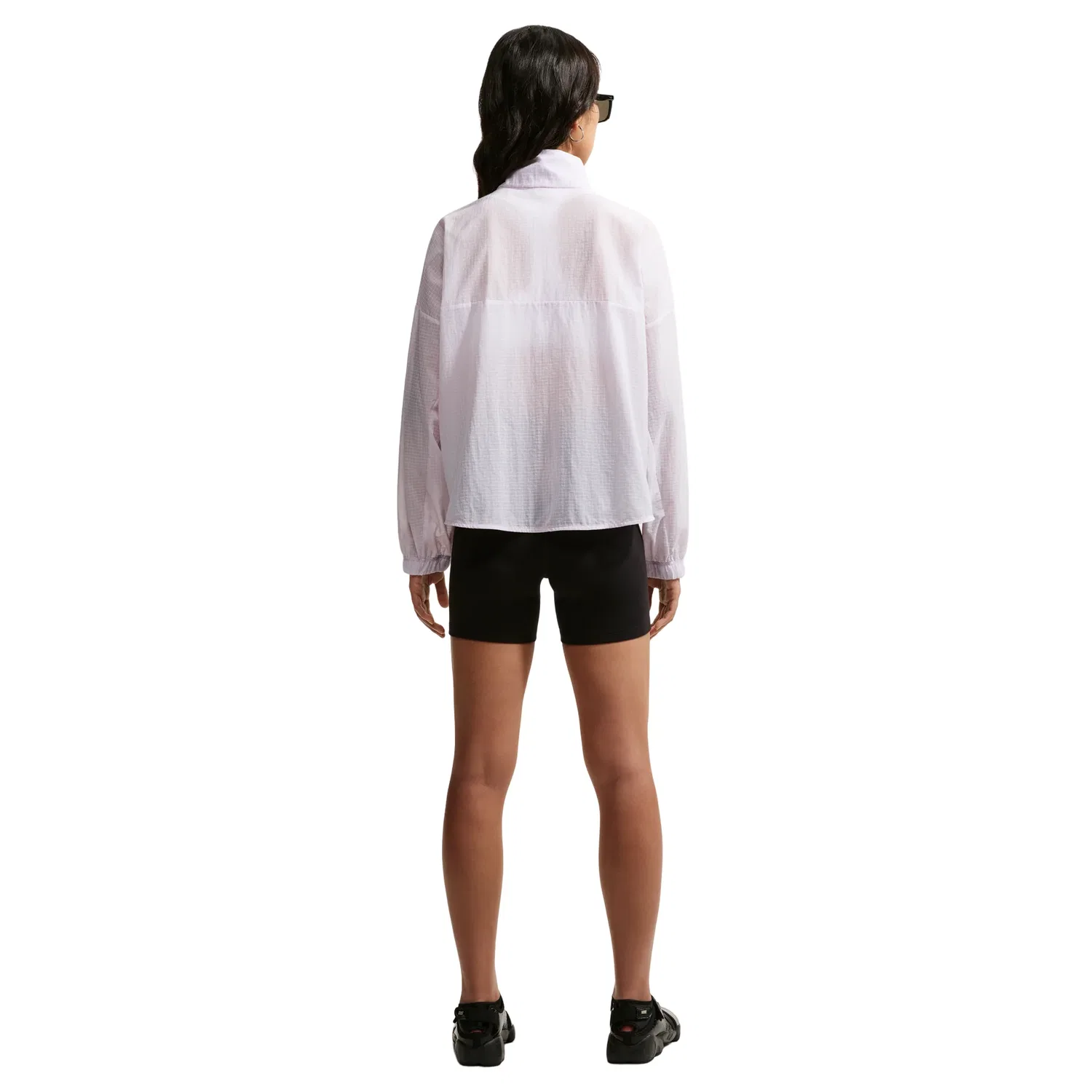 Женский топ Oversized Lightweight Ripstop 'Bleached Lilac' Nike, Bleached Lilac — фото 2