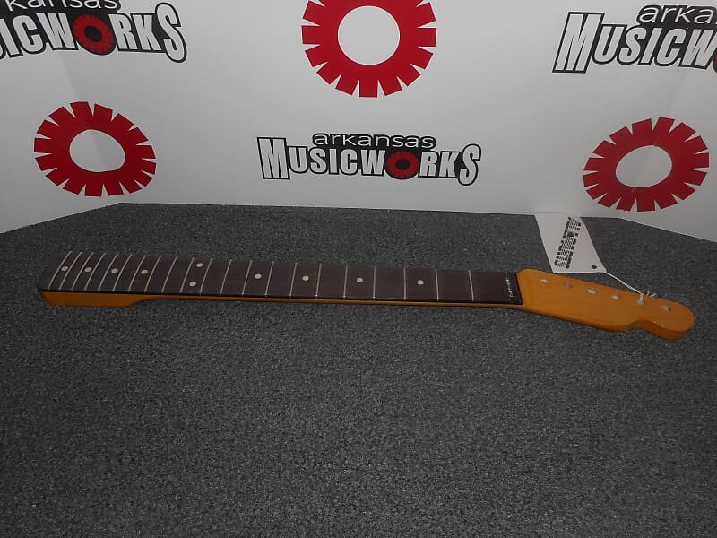 

Лицензированный кленовый гриф Allparts Fender для телекастера, отделка Nitro, накладка на гриф из палисандра, #TRNF