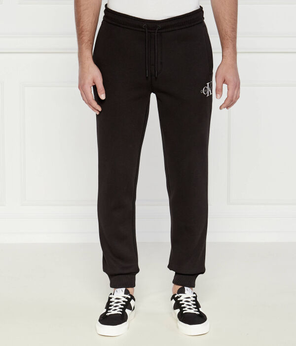 

Брюки Regular fit Calvin Klein Jeans, черный