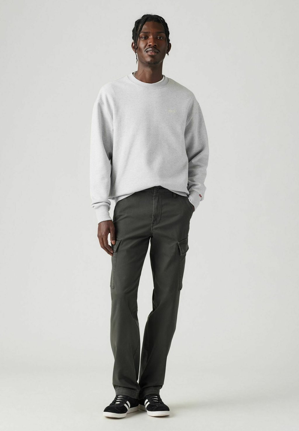 

Брюки карго Levi's, цвет Olive Night-0001