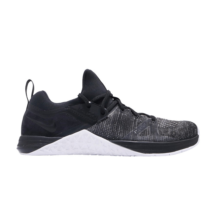 

Кроссовки Metcon Flyknit 3 'Black', черный