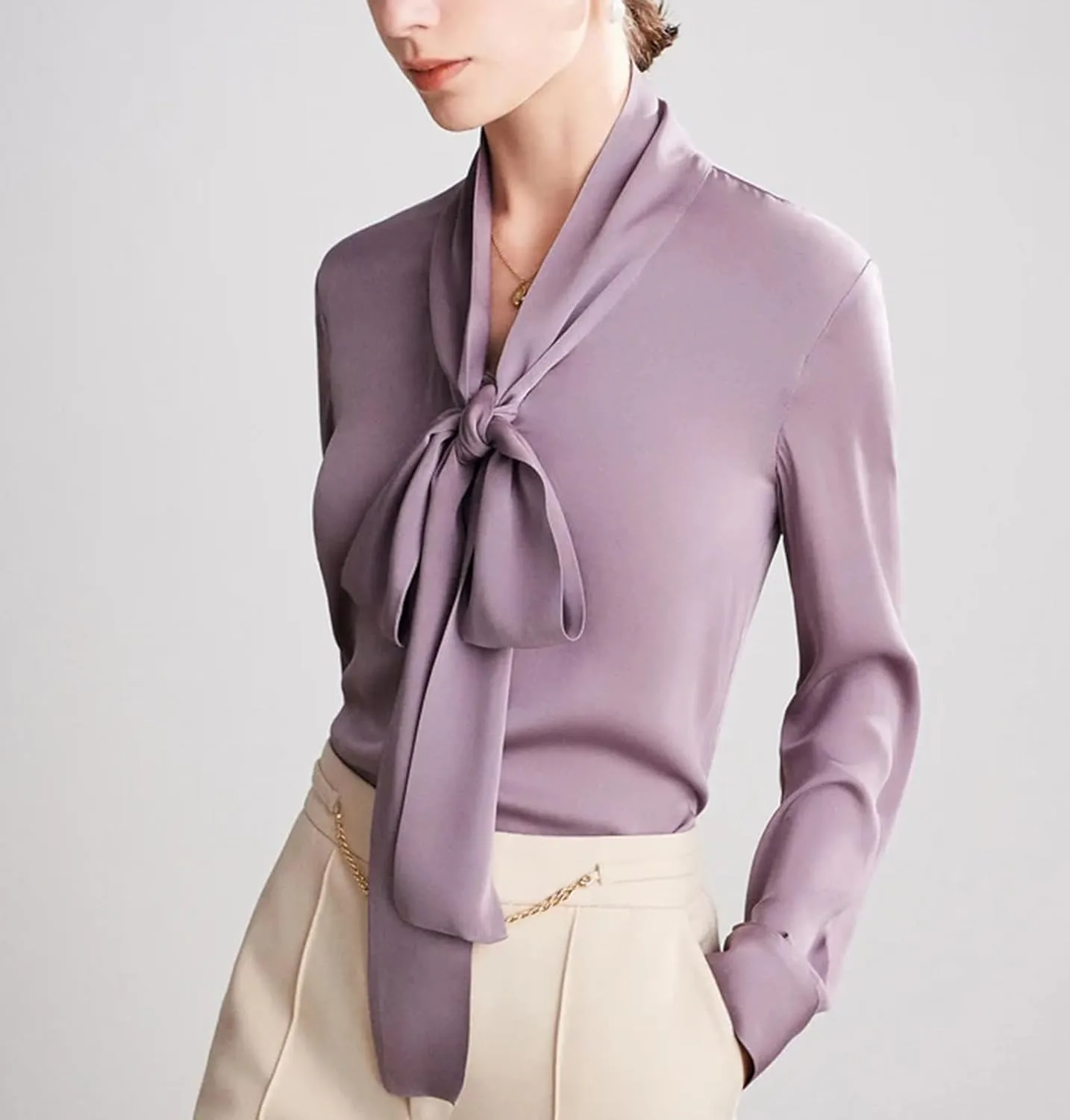 Женская шелковая рубашка, однотонная, с длинными рукавами, воротником-бантом, в стиле офисной элегантности Generic, черный — фото 4