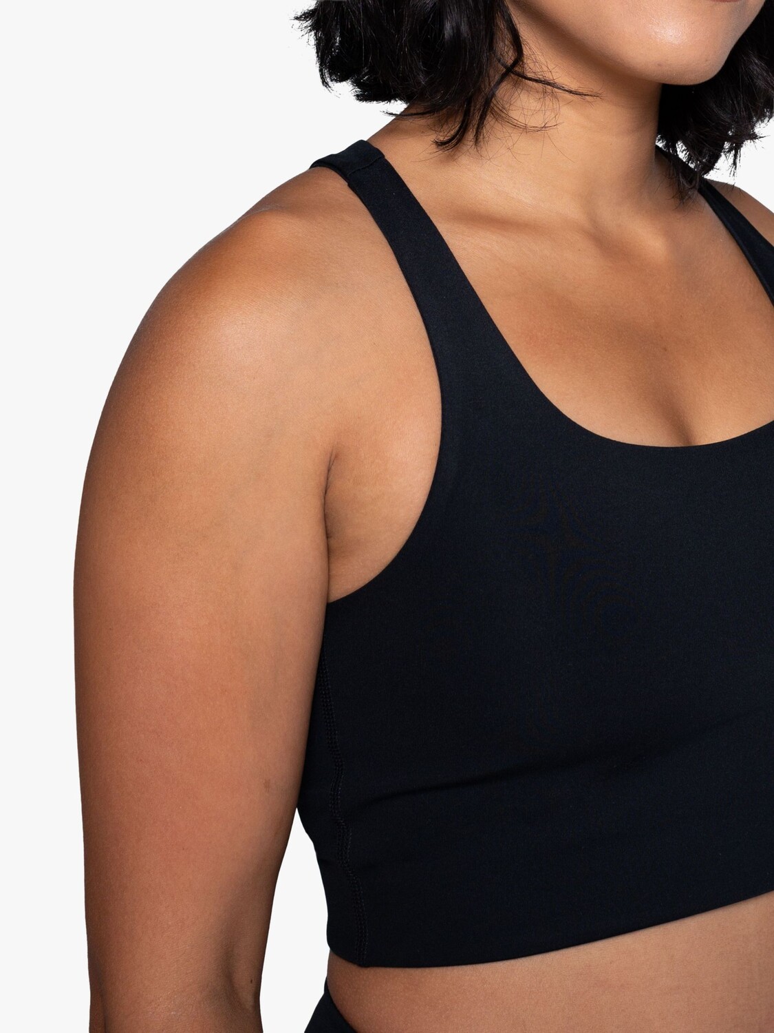 

Удлиненный спортивный бюстгальтер Girlfriend Collective Paloma, черный