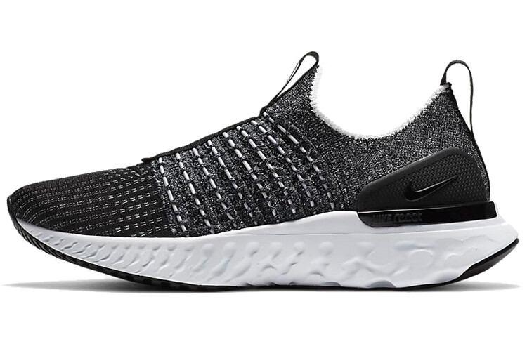 

Кроссовки Nike React Phantom Run Flyknit 2 Oreo Women's