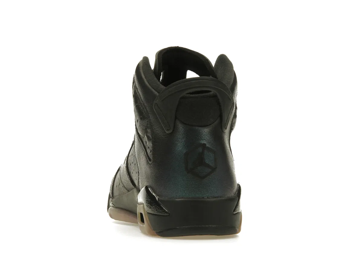 Детские кроссовки Lifestyle с переливающимися элементами Jordan 6 Retro, Black/Black-White — фото 4