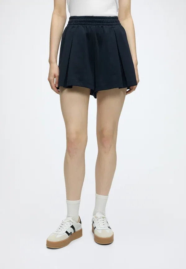 Спортивные брюки Lacoste Классические, Однотонные, Черные
