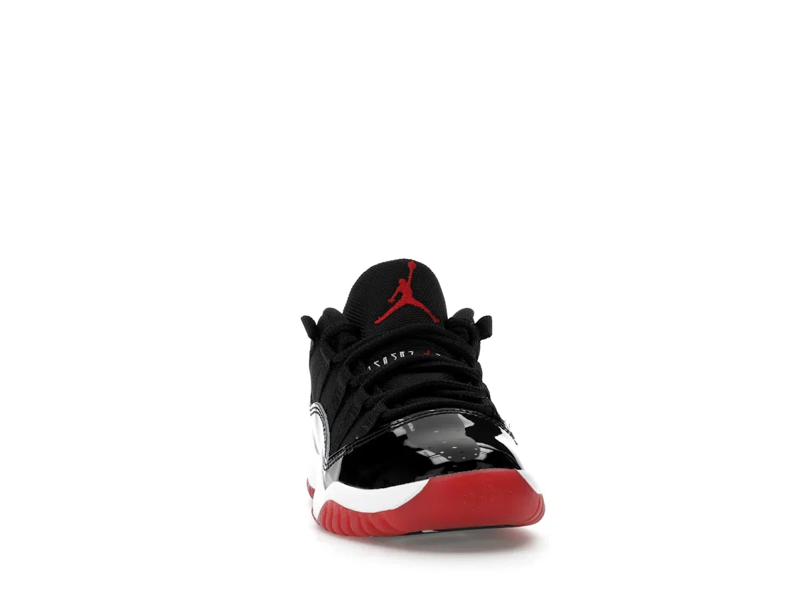 Детские кроссовки баскетбольные с низким верхом Jordan 11 Retro Low, Black/White-Varsity Red — фото 2