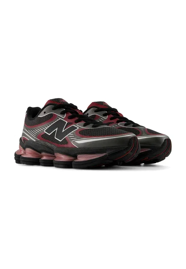 Кроссовки из синтетики и текстиля 2000 unisex New Balance Black Cement Neo Flame, черный — фото 2