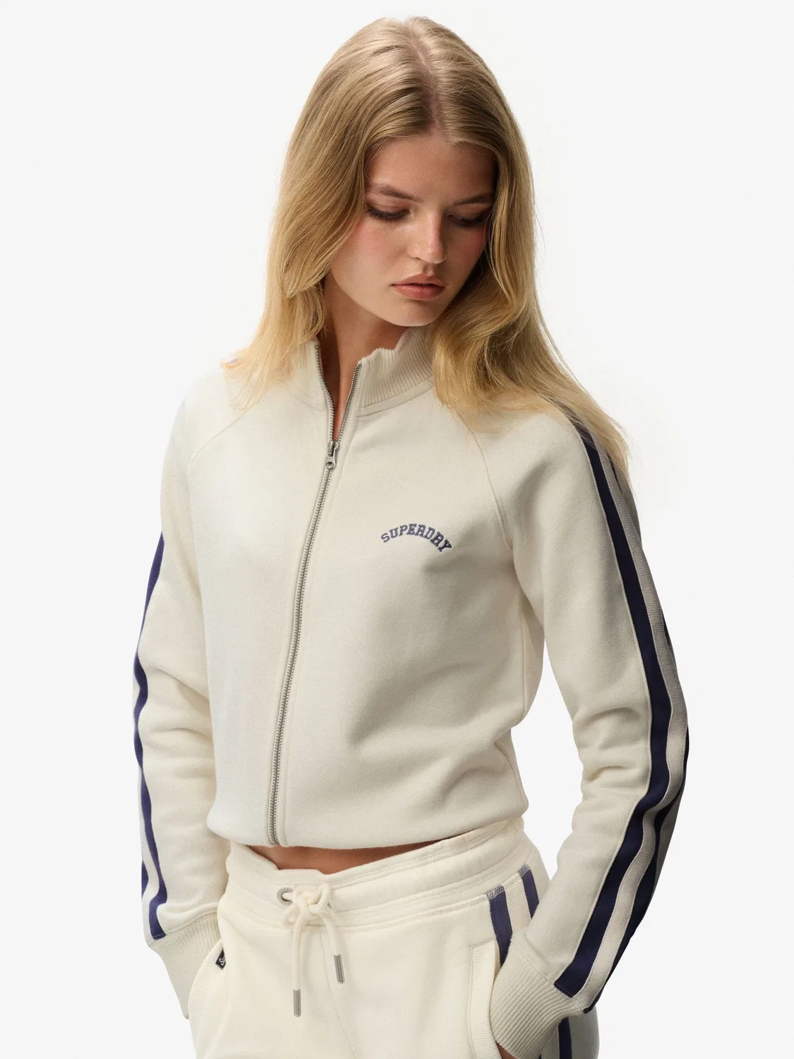 Бейсбольная куртка Athletic Essentials Logo Superdry, белый — фото 4